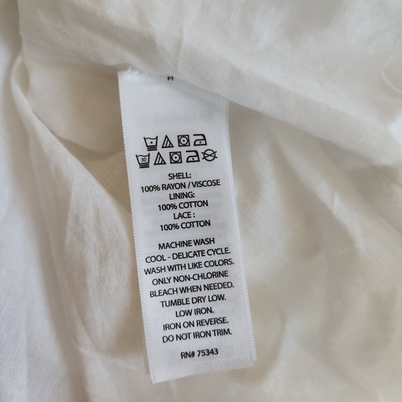 Joie White Tiered Maxi Sun Dress M Crochet Lace Trim Boho Beach White Vacation - Picture 11 of 15